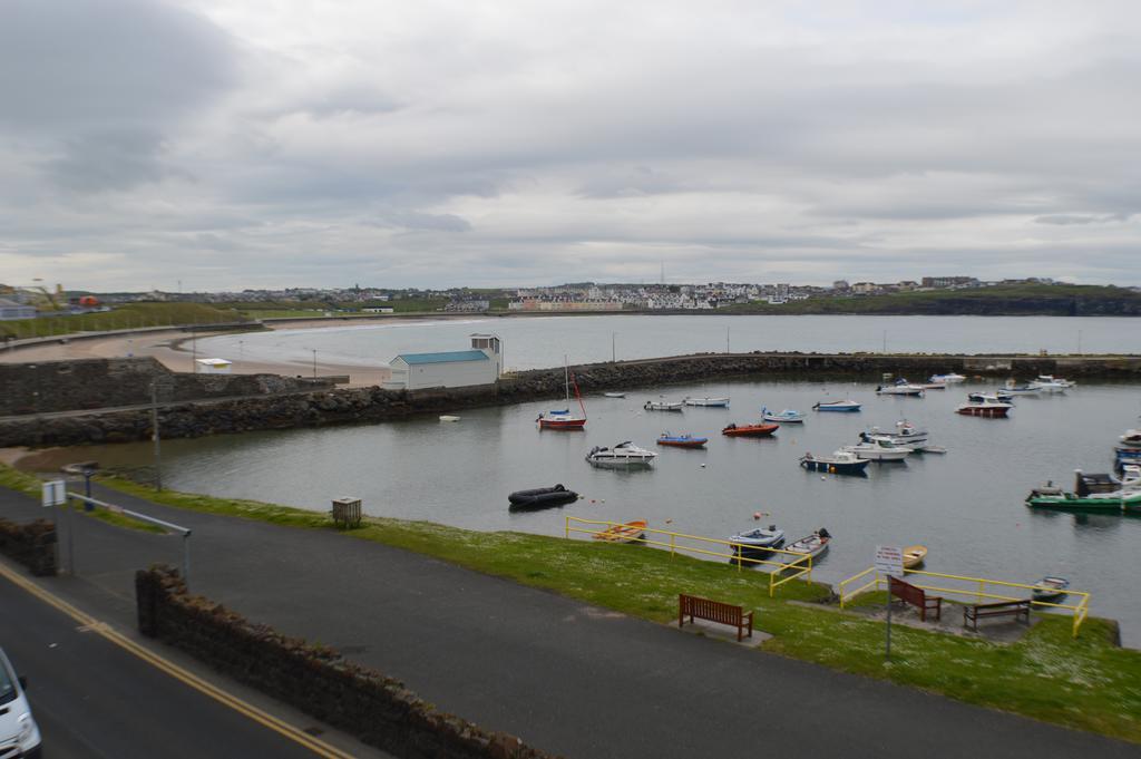 Pier39Portrush Adult Only Bed and Breakfast Kamer foto