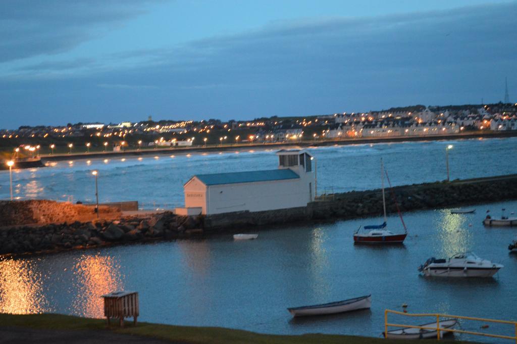 Pier39Portrush Adult Only Bed and Breakfast Buitenkant foto