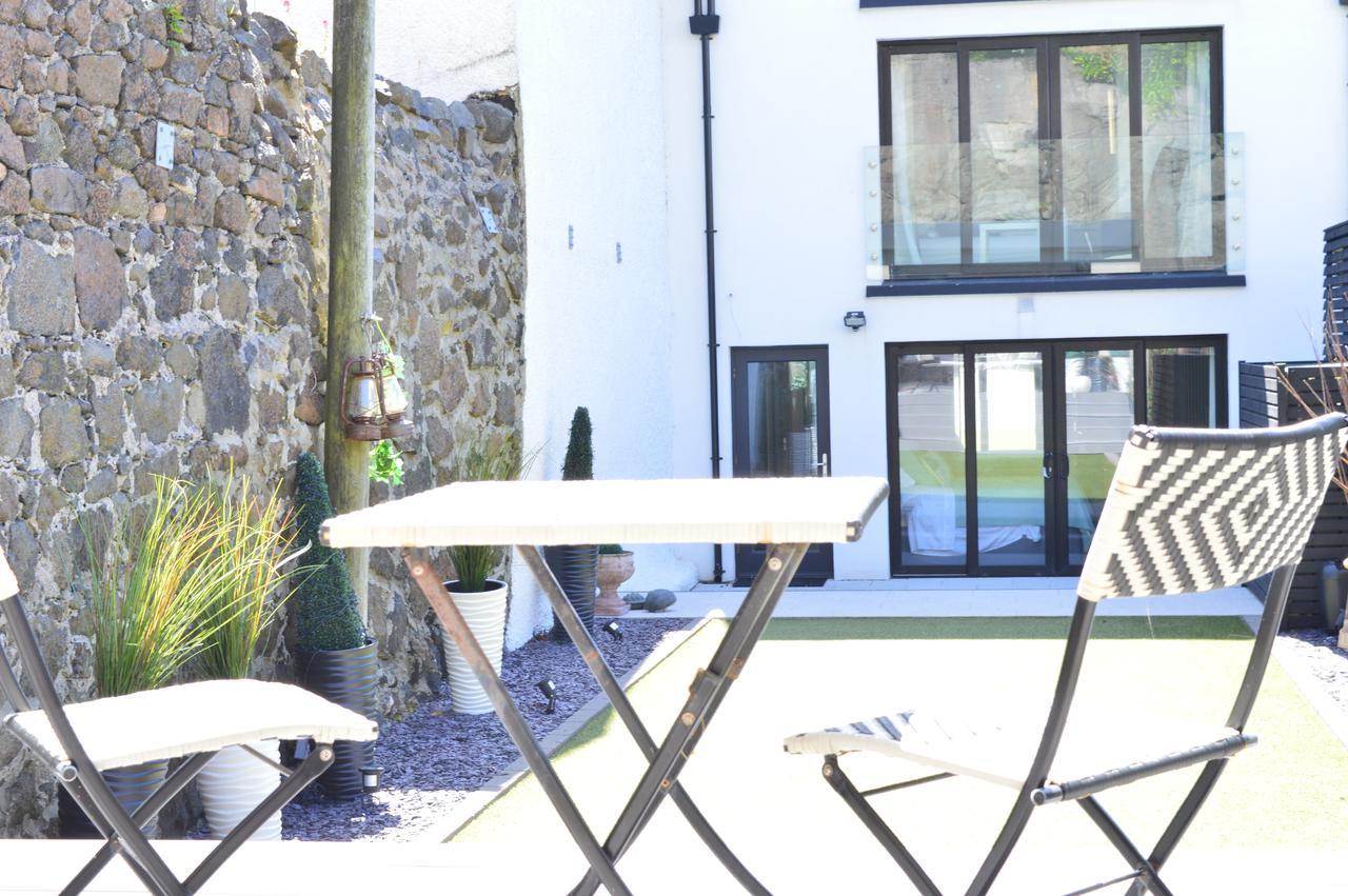 Pier39Portrush Adult Only Bed and Breakfast Buitenkant foto