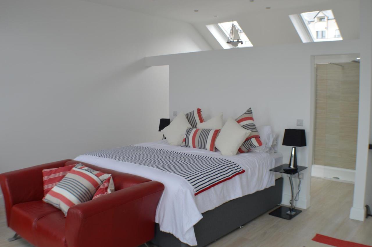 Pier39Portrush Adult Only Bed and Breakfast Kamer foto
